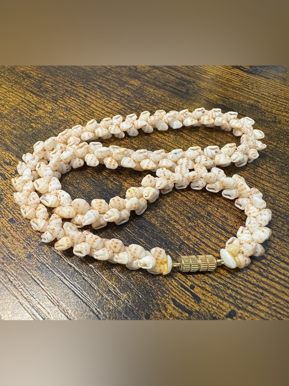 Genuine Hawaiian Ni’ihau Shell Necklace (17”/17g) - Picture 4 of 4
